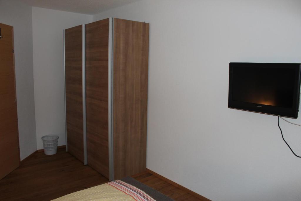 Haus Markus Fuegen Luaran gambar